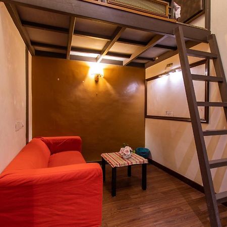 Albergue Travel Hub Highstreet Kuala Lumpur Exterior foto