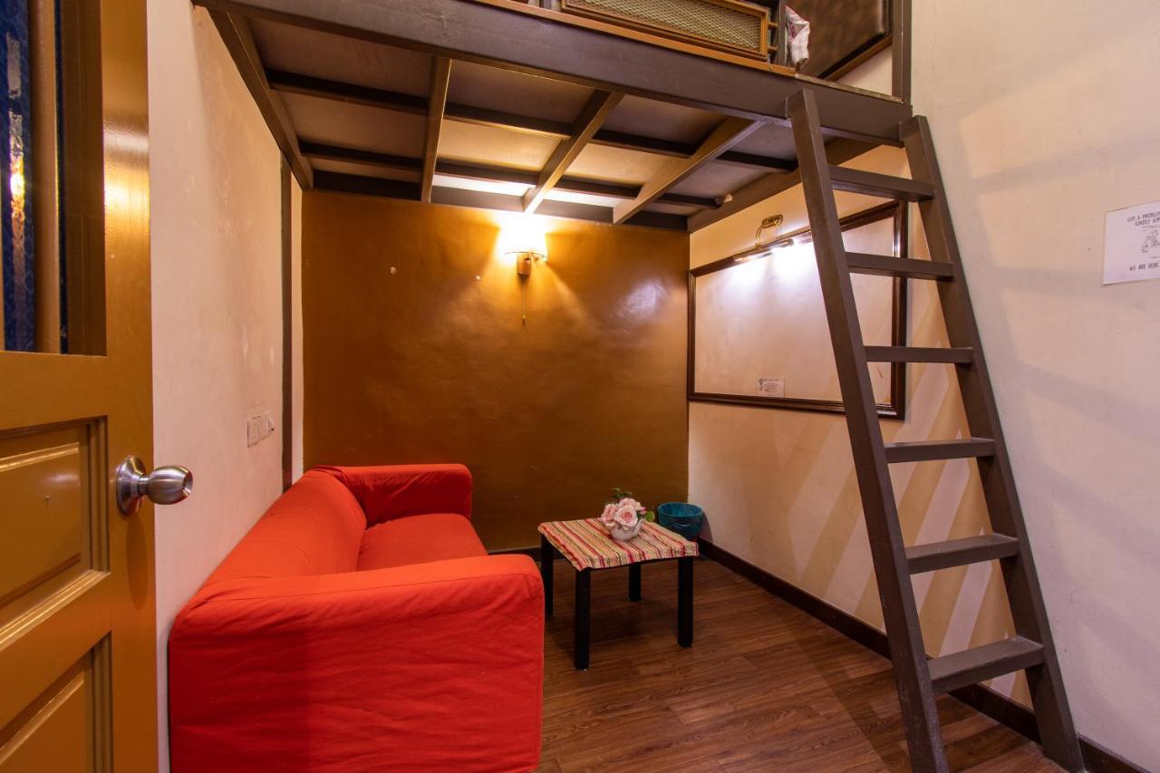 Albergue Travel Hub Highstreet Kuala Lumpur Exterior foto