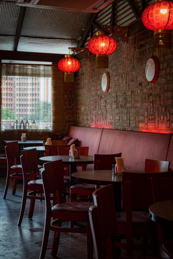 Albergue Travel Hub Highstreet Kuala Lumpur Exterior foto
