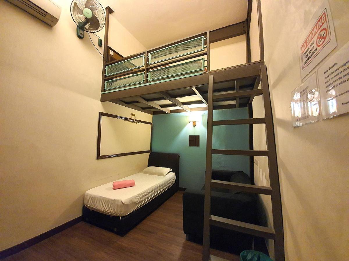 Albergue Travel Hub Highstreet Kuala Lumpur Exterior foto